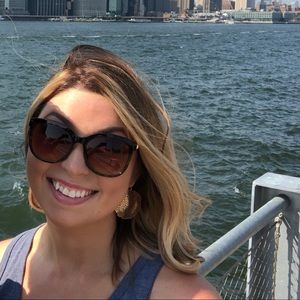 Meet your Posher, Amber